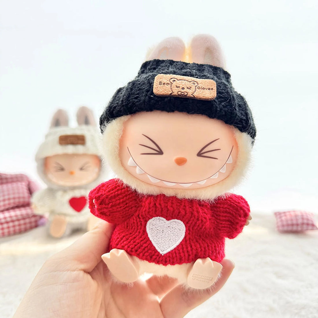 Labubu Clothes Labubu Embroidered White Heart + Black Turn-Up Hat