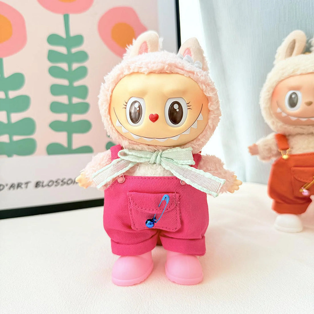 Labubu Clothes Labubu Pink Rain Boots + Sunshine Little Craftsman Rose