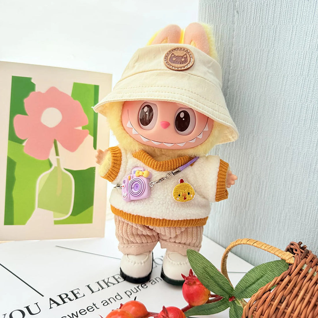 Labubu Clothes Labubu Purple Camera + White Square-Toe Shoes + White Cat Hat + Yellow Plush Two-Piece Set