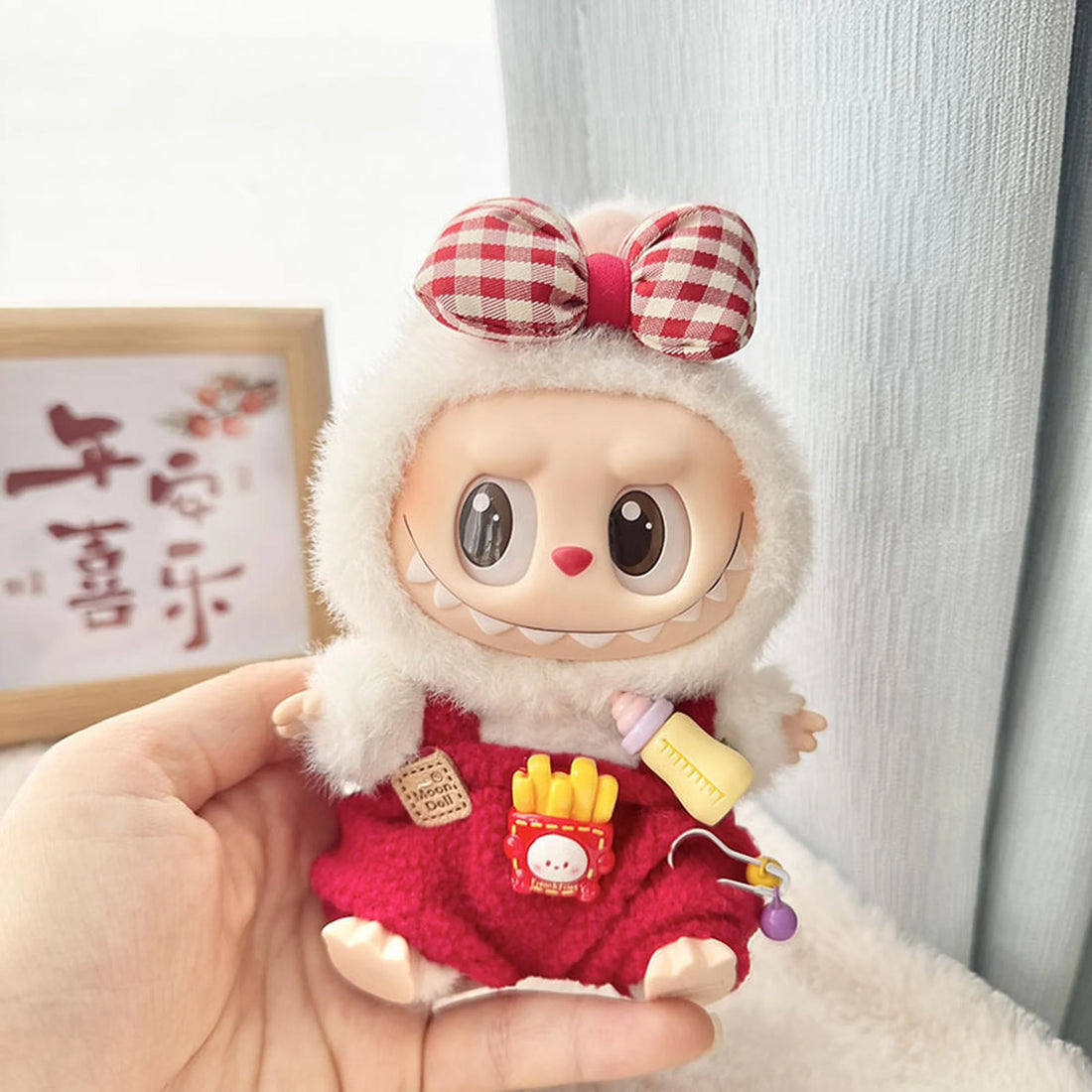 Labubu Clothes Labubu Red Checkered Hair Clip + Brown Bottle Overalls