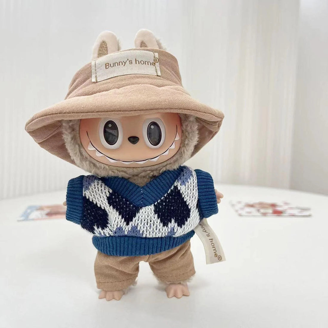 labubu-clothes-small-blue-gray-diamond-pattern-mini-hat