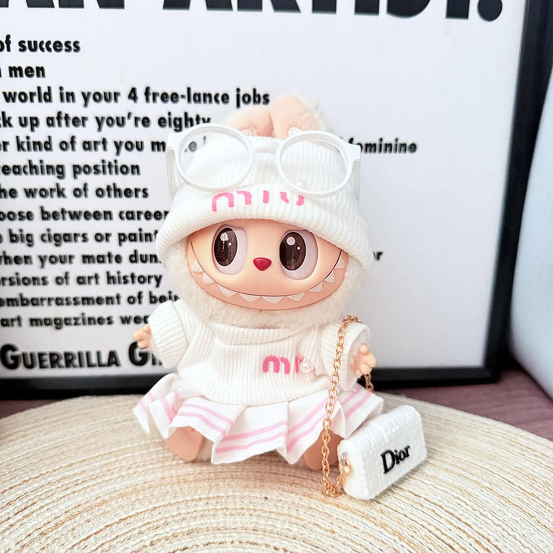 Labubu Clothes Labubu White Pearl Miu Set + Pink Pleated Skirt + White Dior Bag + White Frame Glasses