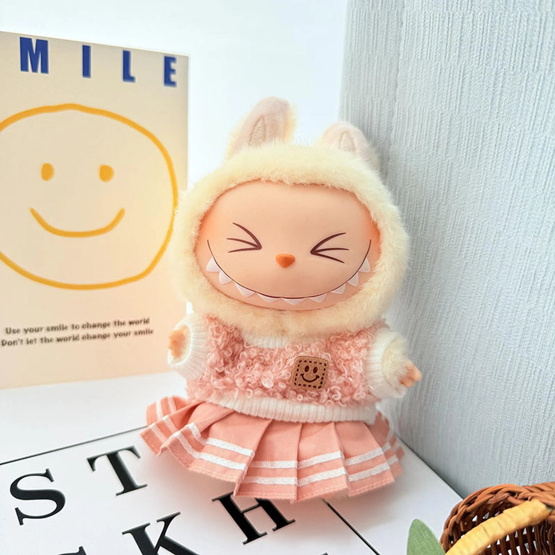 Labubu Clothes Labubu White Pleated Skirt Jk + Pink Smiley Crop Top