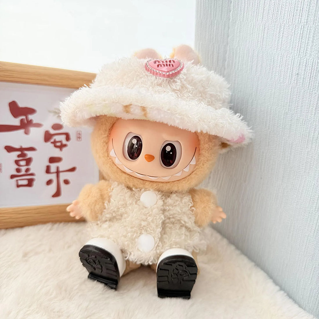 Labubu Clothes Labubu White Square-Toe Shoes + Pink Diamond Hat + White Double-Buckle Circle Sweater Two-Piece Set