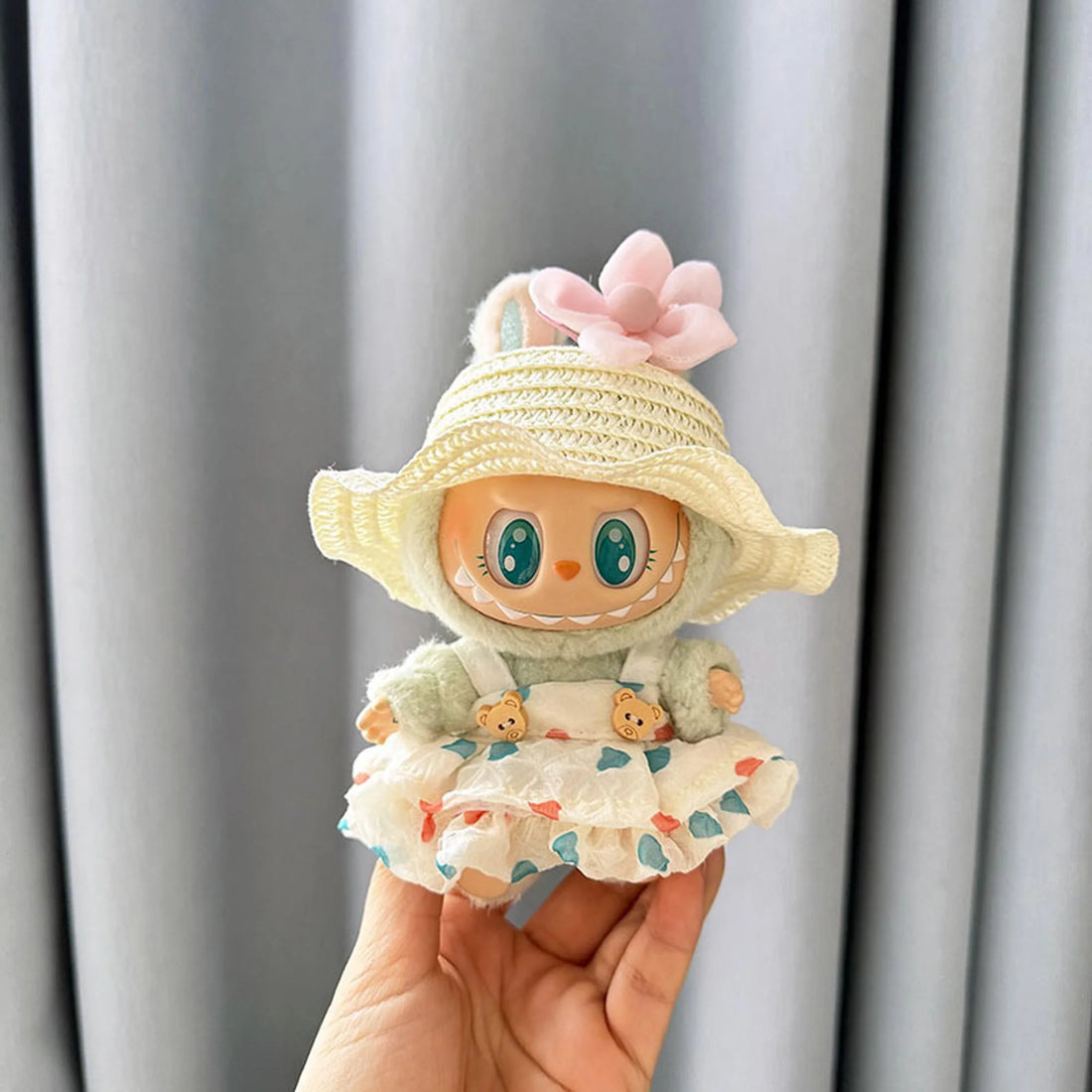 Labubu Clothes Labubu White Wave Straw Hat + Wrinkled Yellow Dress With Accessories