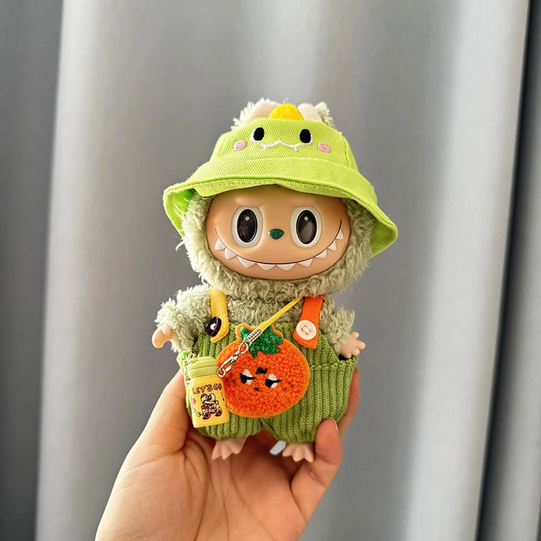 Labubu Clothes Labubu Yellow Kettle + Green Dino Hat + Green Ribbed Orange Overalls With Accessories