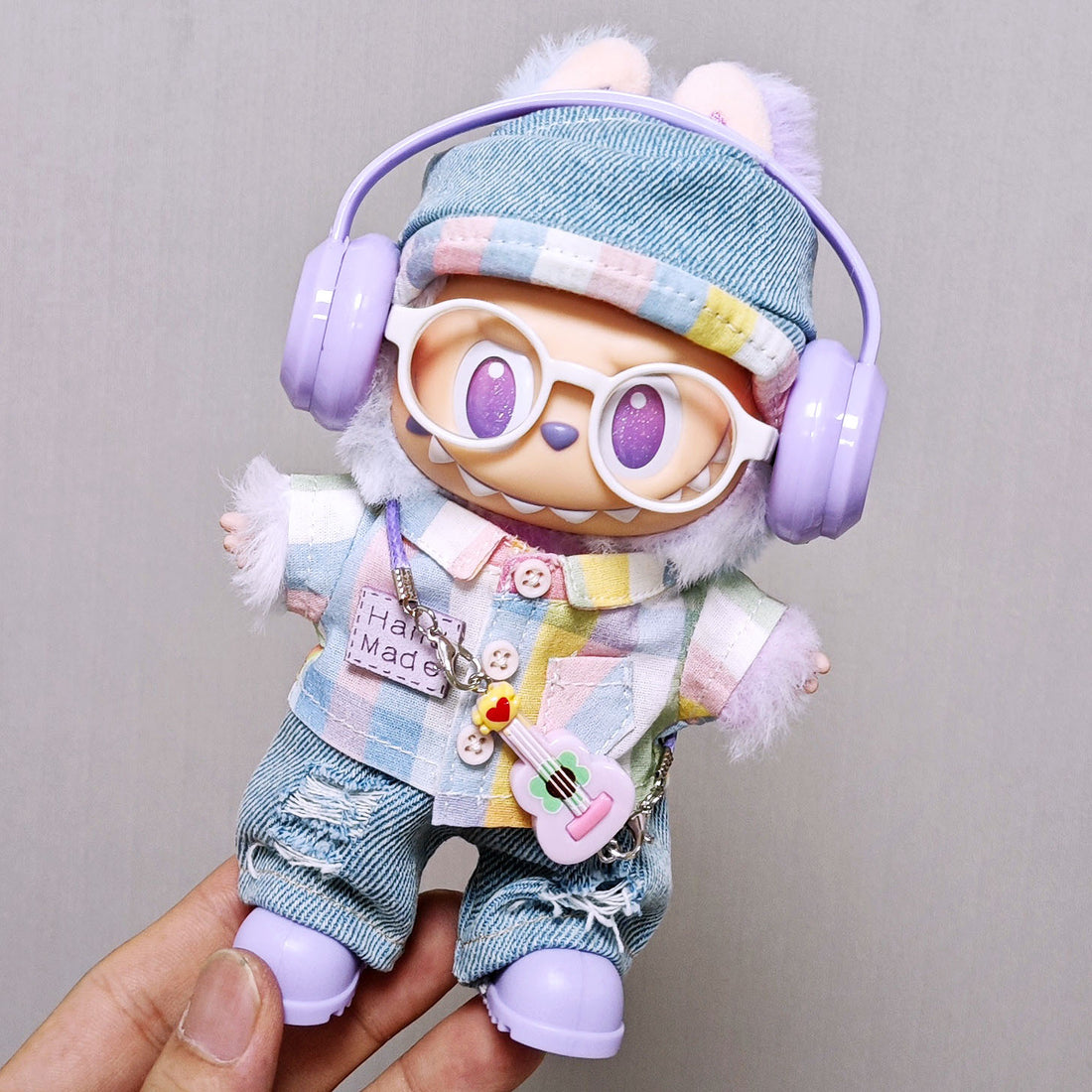 Hat + Top + Jeans + Glasses + Headset + Shoes + GuitarBag